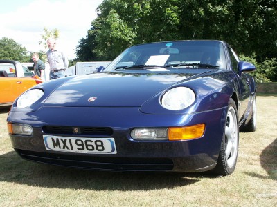 Porsche 968: click to zoom picture.