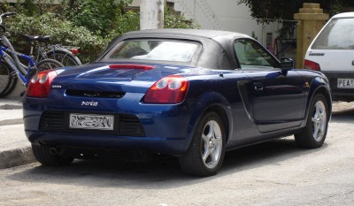 Toyota MR2 MkIII Roadster: click to zoom picture.