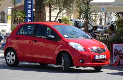 Toyota Yaris Gen 2: click to zoom picture.