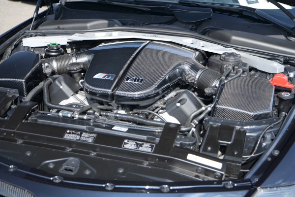 BMW M6 Engine