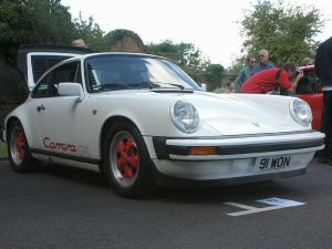 1988 Porsche 911 Carrera CS