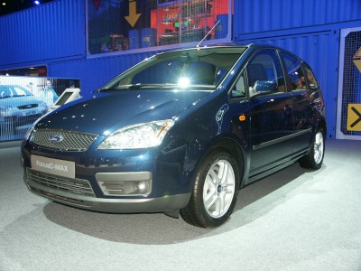 Ford Focus CMax Green: click to zoom picture.