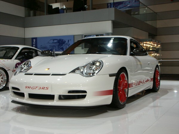 Porsche 911 GT3 White Red