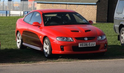 Vauxhall Holden Monaro Red: click to zoom picture.