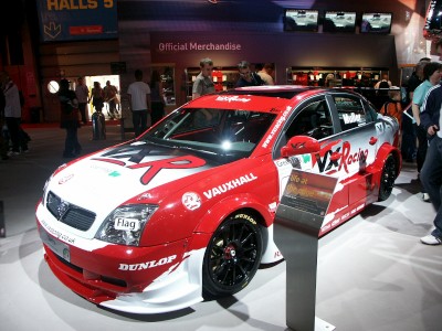 Vauxhall Vectra Touring Car: click to zoom picture.