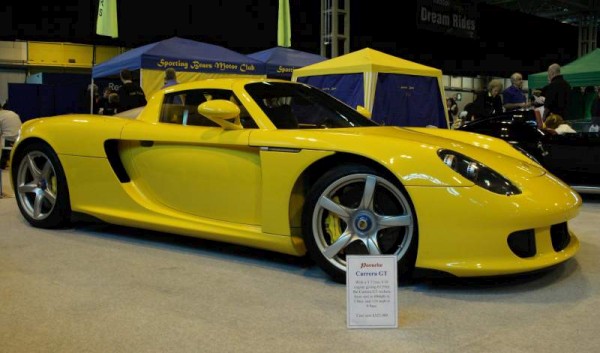 Porsche Carrera GT Yellow 