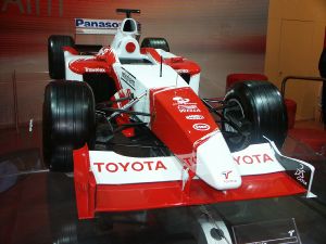 Toyota 2003 Season F1 Race Car